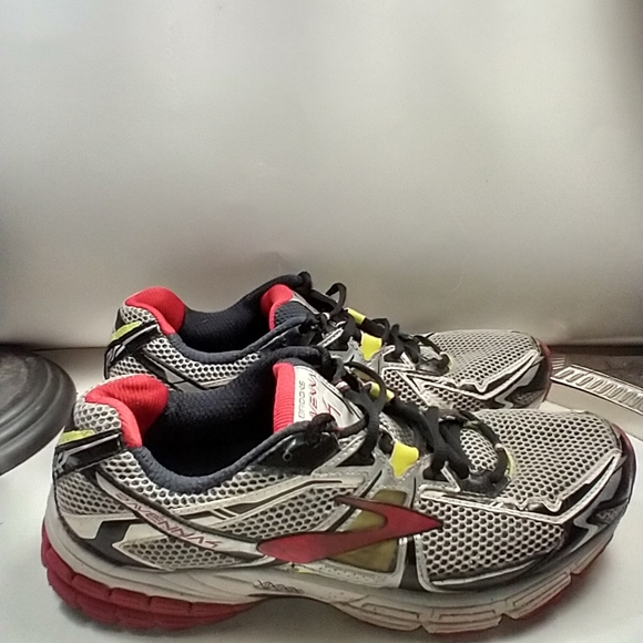 Brooks Other - Brooks Ravenna 4 Running Shoes Men's sz 10D